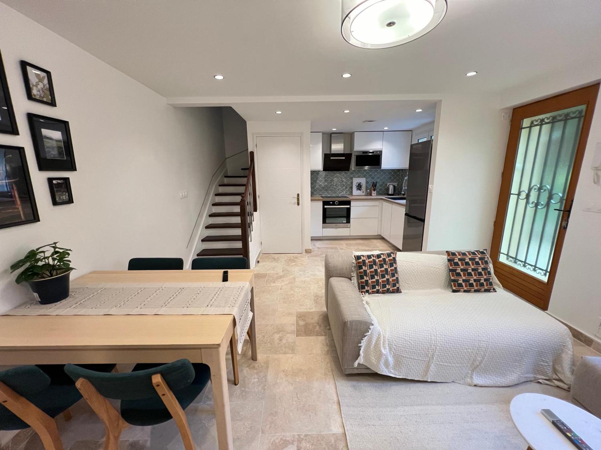 Charming House 2Br, 100M To Rer B Laplace Station アルクイユ エクステリア 写真